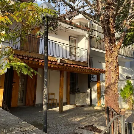 Residenza Miramonti קסטל די סנגרו